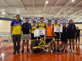 ทักษ์ แก้วน้อย นักปั่นดาวรุ่งทีมชาติไทย คว้าอันดับที่ 2 รายการพ้อยเรซ