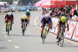 ศึก 2 ล้อถนน-เสือภูเขาที่ จ.จันทบุรี  นักปั่นรุ่นใหญ่มีสิทธิ์ติดทีมชาติเพิ่ม  ส.จักรยานฯ คัดเลือกคนที่ทำสถิติดี  ส่งไปแข่งชิงแชมป์เอเชียที่มาเลเซีย