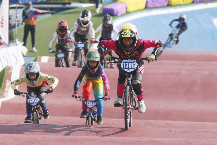 ศึกสองล้อซีเกมส์ ครั้งที่ 33 ใช้สวนกีฬากมล จัดแข่งขัน BMX และปล่อยตัวประเภทถนน ส่วนเสือภูเขาจัดชิงชัยที่สวนสัตว์เปิดเขาเขียว